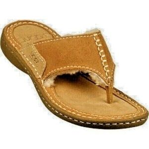 KIDS UGG Chestnut Layback Flip Flop Sandals